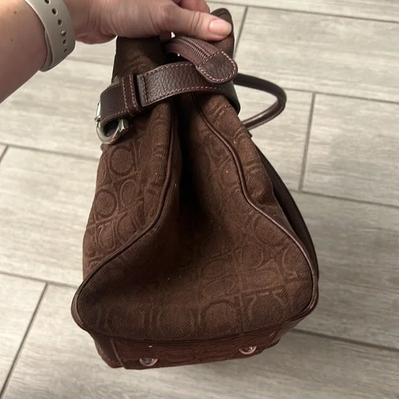 Ferragamo Gancini Brown Canvas Tote Bag w/leather details - Picture 8 of 17